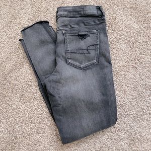 AE Skinny Hi-Rise Black Ripped Jeans